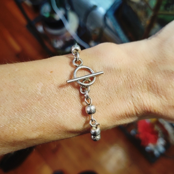 Vintage Jewelry - Vintage Sterling Silver Ball Bracelet with Toggle Closure